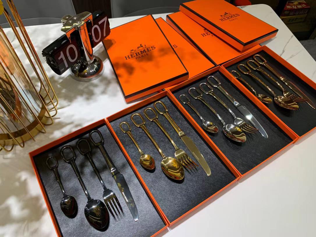 Hermes cutlery set for one person, Gold or Silver,  and black color